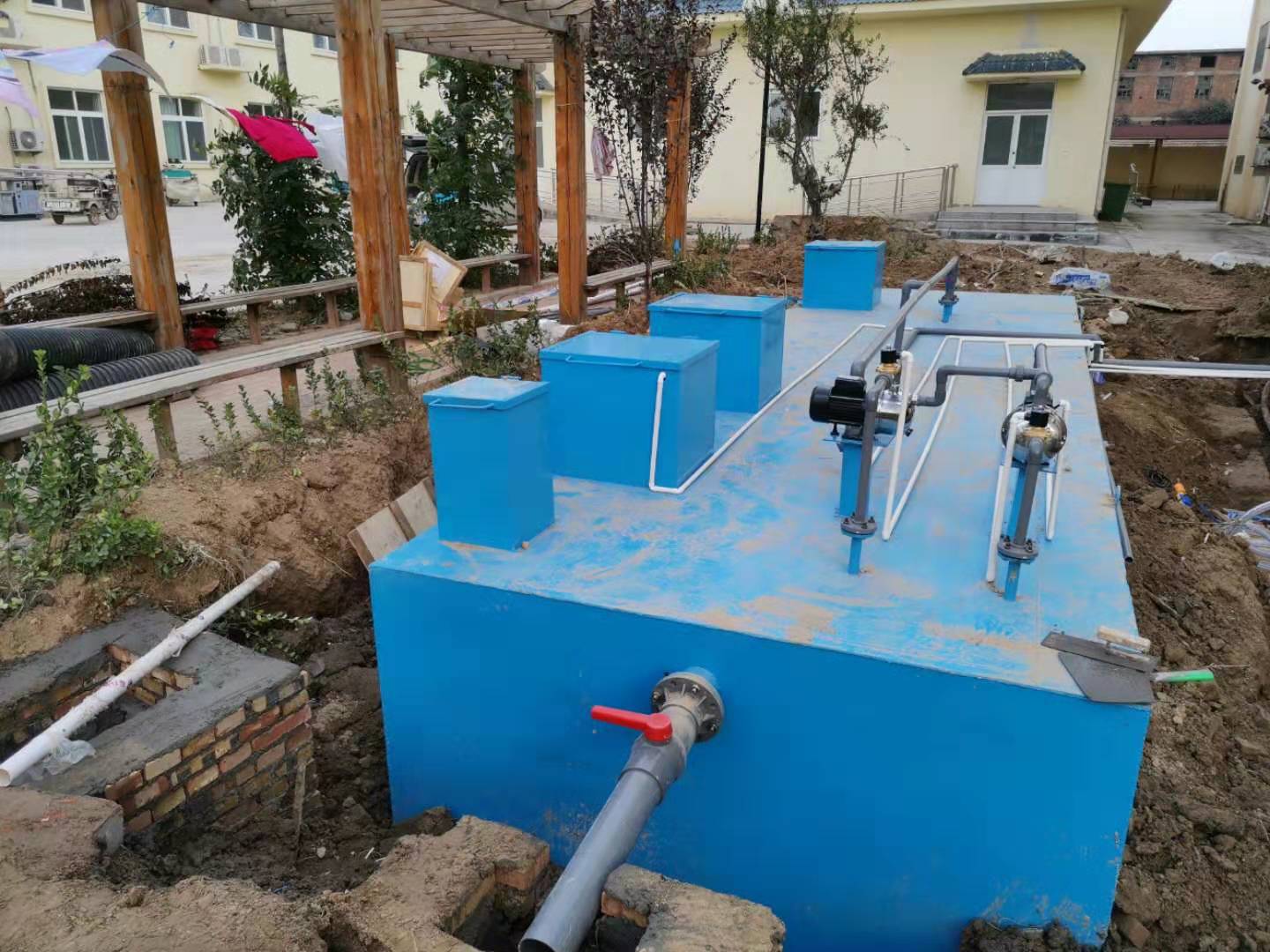 關(guān)于高寒地區(qū)一體化污水處理設(shè)備的安裝方案